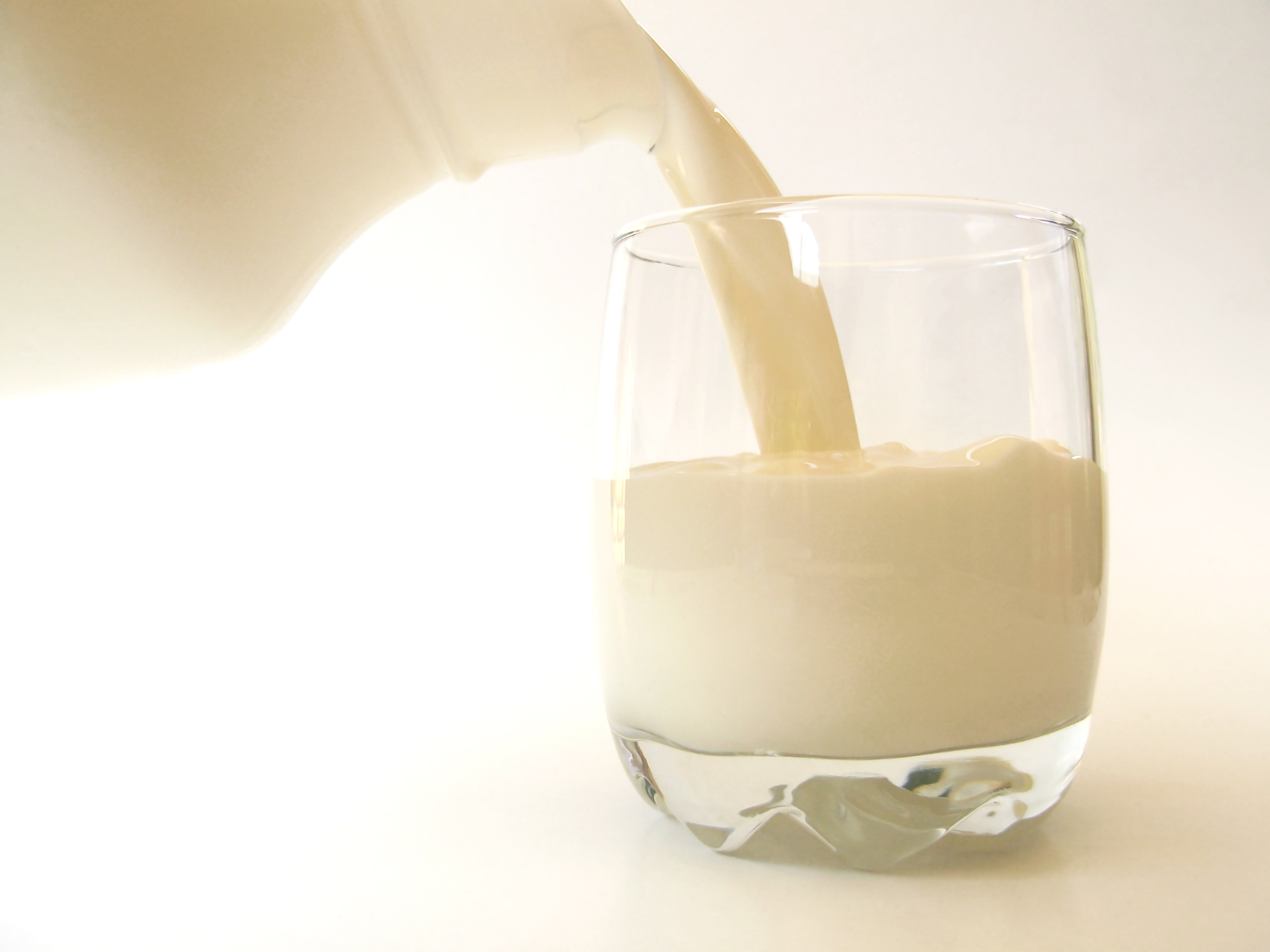 Protein có trong sữa giúp chống ung thư đại tràng