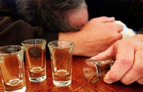 Rối loạn thần kinh do rượu, giải pháp thế nào?