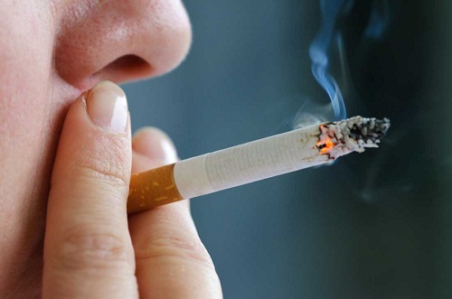 Hút thuốc, thủ phạm gây bệnh phổi tắc nghẽn mãn tính COPD