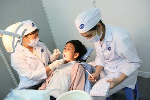 Thận trọng với bệnh răng miệng thường gặp ở trẻ dưới 3 tuổi