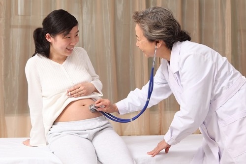 Những nguy cơ tiềm ẩn khi mang song thai