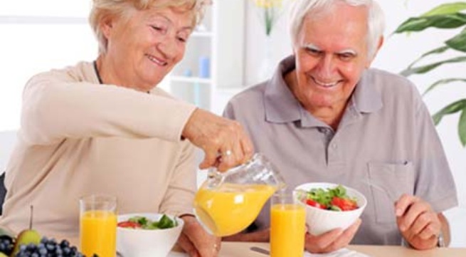 Chế độ ăn phù hợp cho người cao tuổi