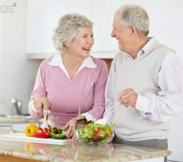 Dinh dưỡng cần thiết cho sức khỏe người cao tuổi
