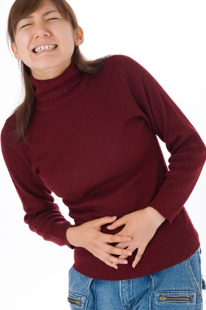 Đau bụng - biểu hiện nhiều bệnh có thể gặp.