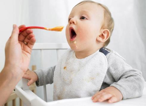 Chú ý dinh dưỡng cho trẻ sau cai sữa